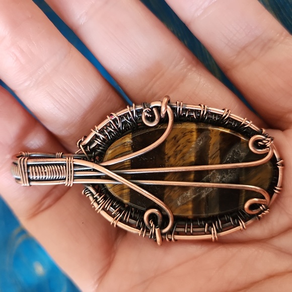 Tiger Eye Copper Pendant - Picture 4 of 5